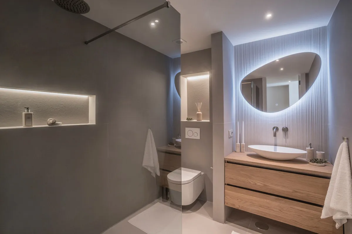 c7bec8dc-05ff-4715-a84c-3827c27c47de