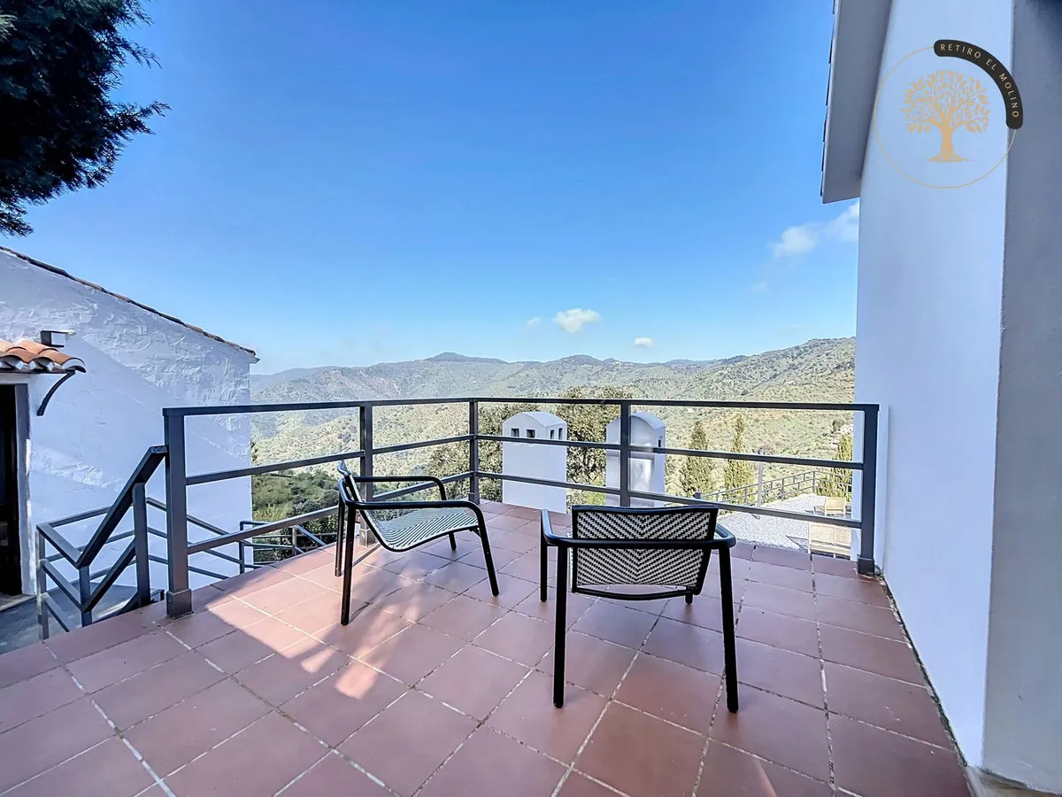 1476023b-2ff7-4f7a-b571-915ef040d296