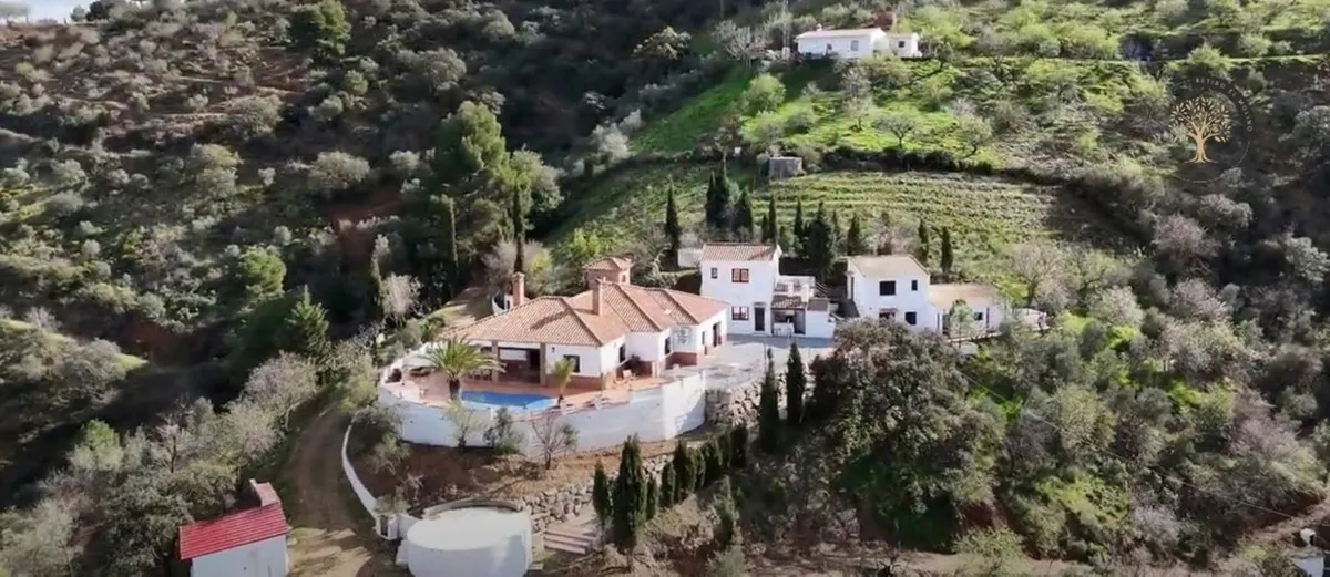 19072a87-bae6-4e6e-a2ac-f585f8ef6cd9