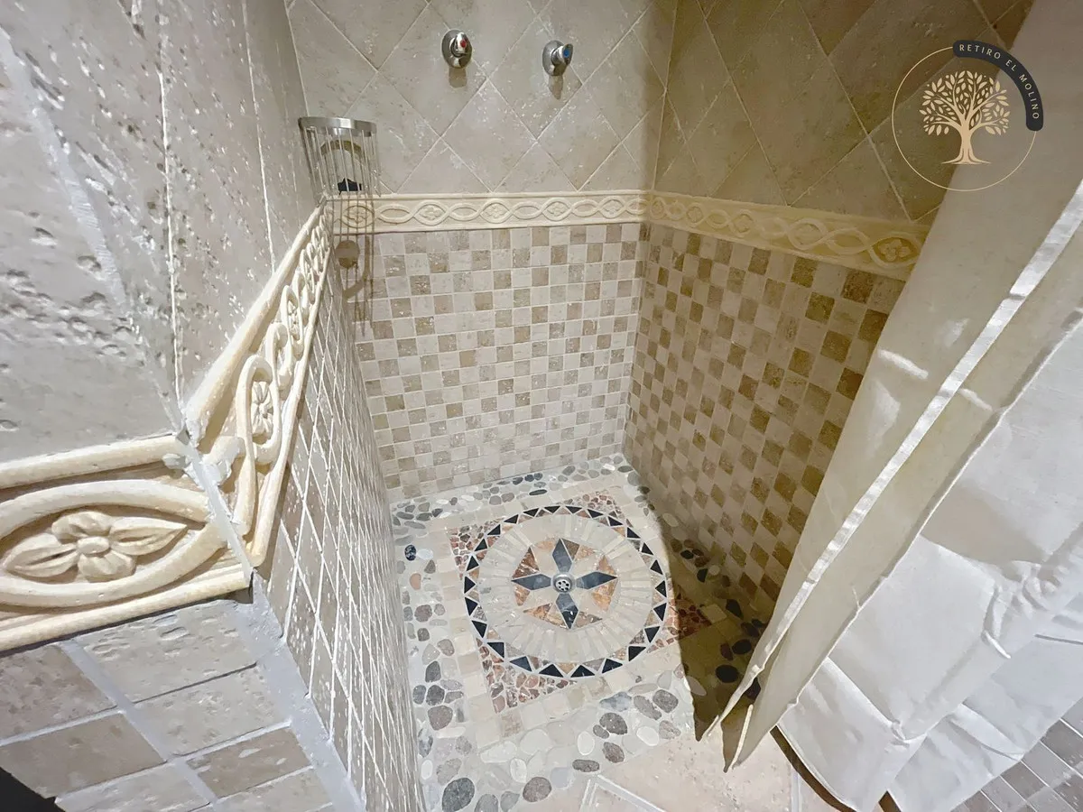 4a9ddf2a-20d8-4682-aafc-160a6844045f