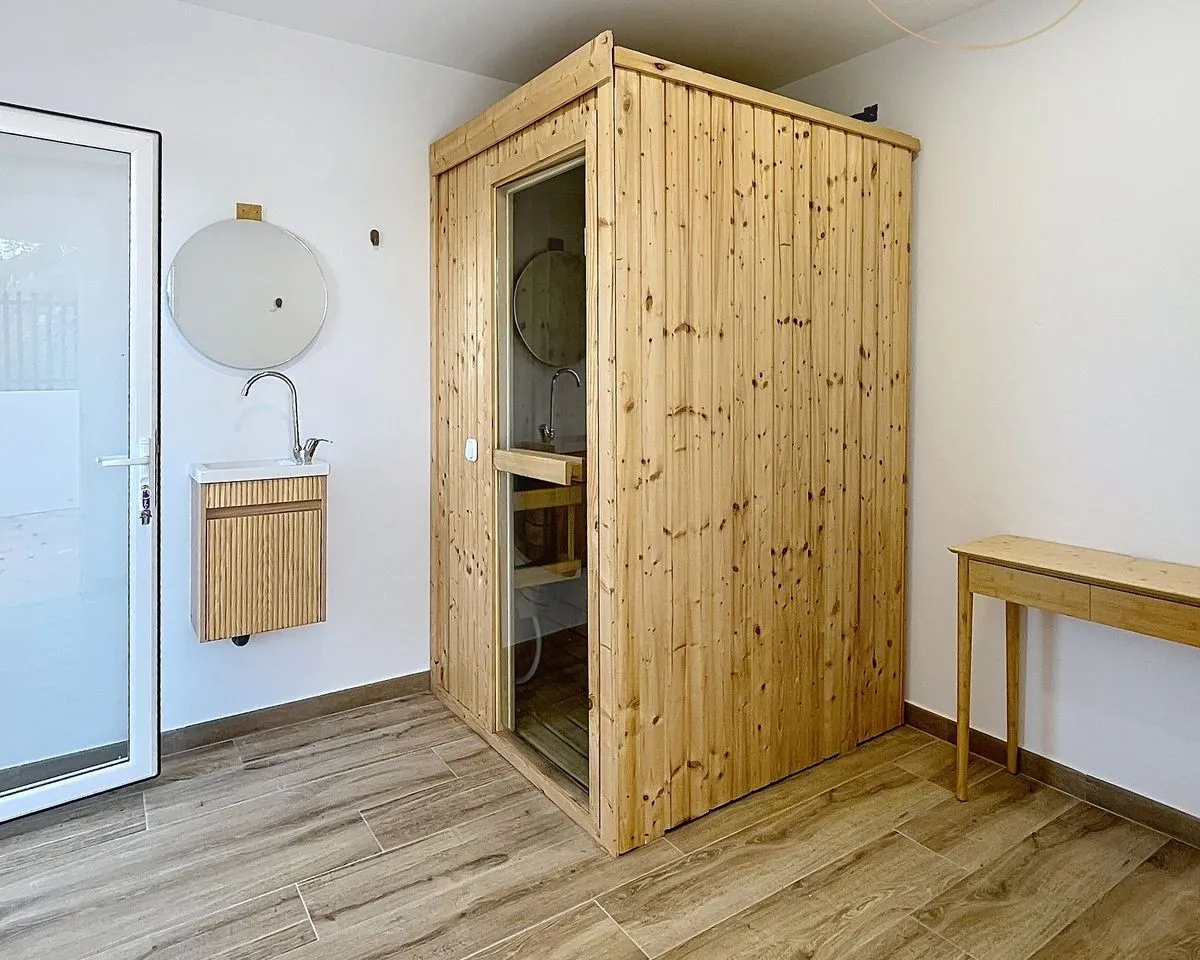 64e86024-1a45-4838-bc33-ae68718a4116