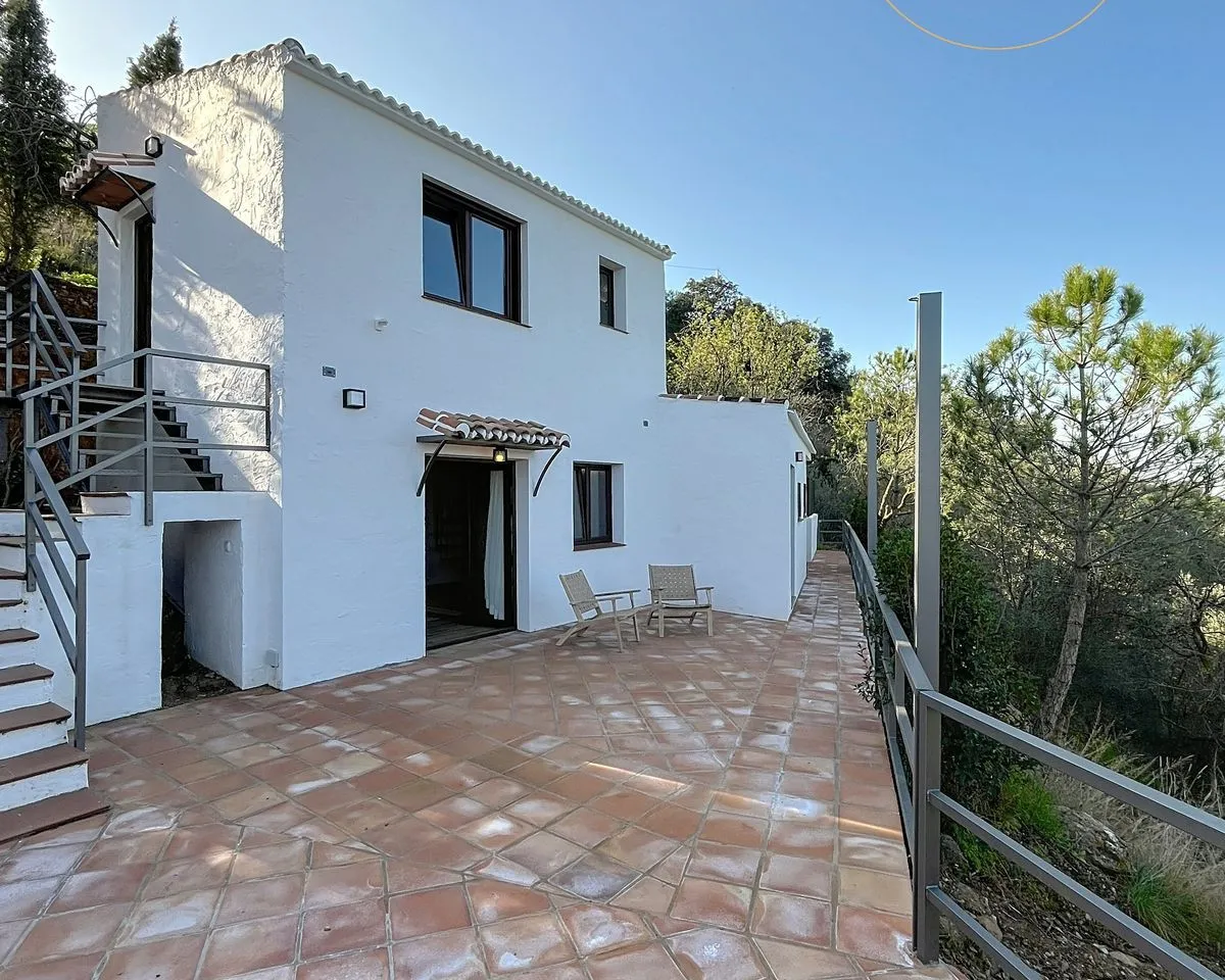 7d1db8c5-9328-4a40-959d-122557a73dd1