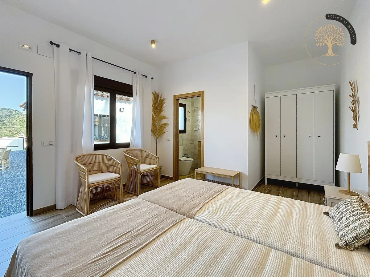 b2922704-d71c-4467-8bc4-74e65169347b