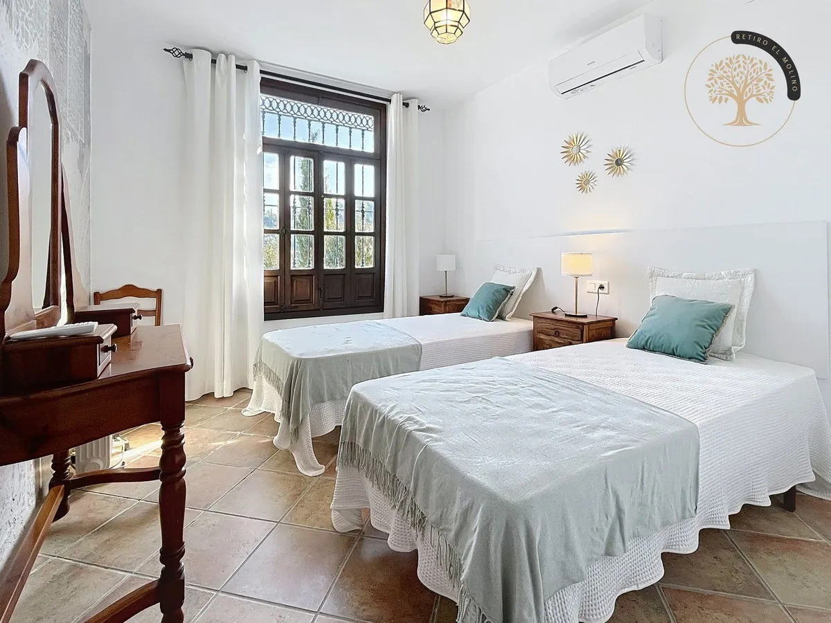 e84f8bb0-e413-4329-8a10-afdfc97917b9