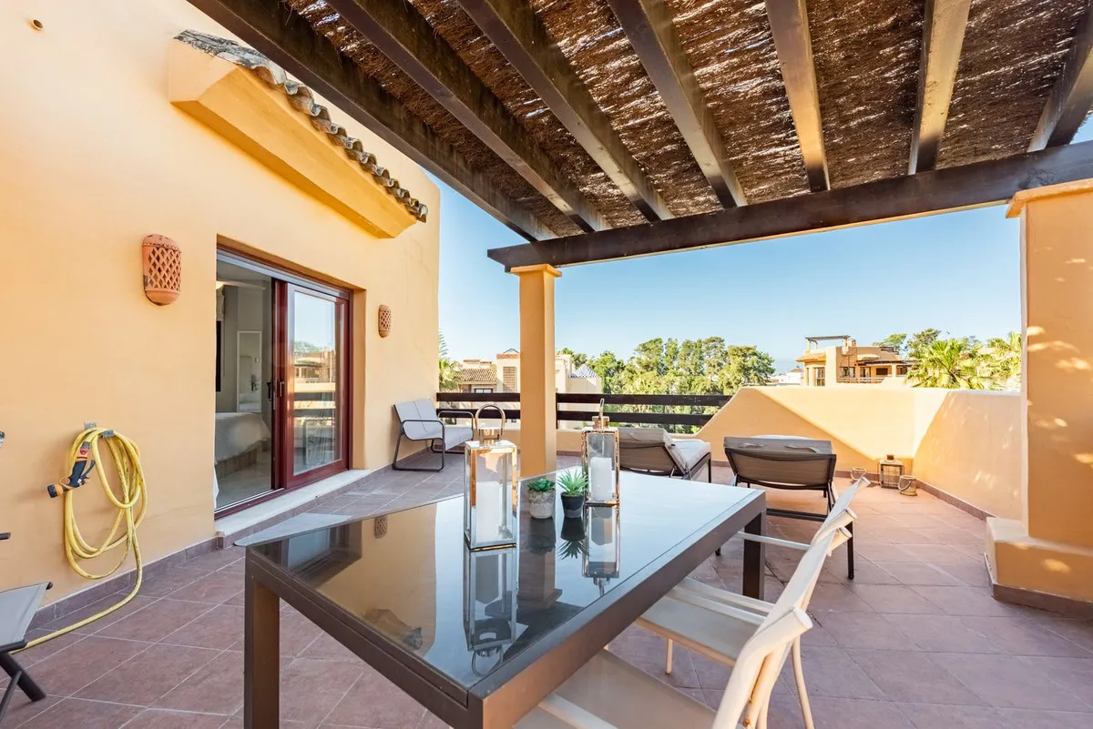 a9eba646-9bd8-4fcd-8843-80b0f8956330