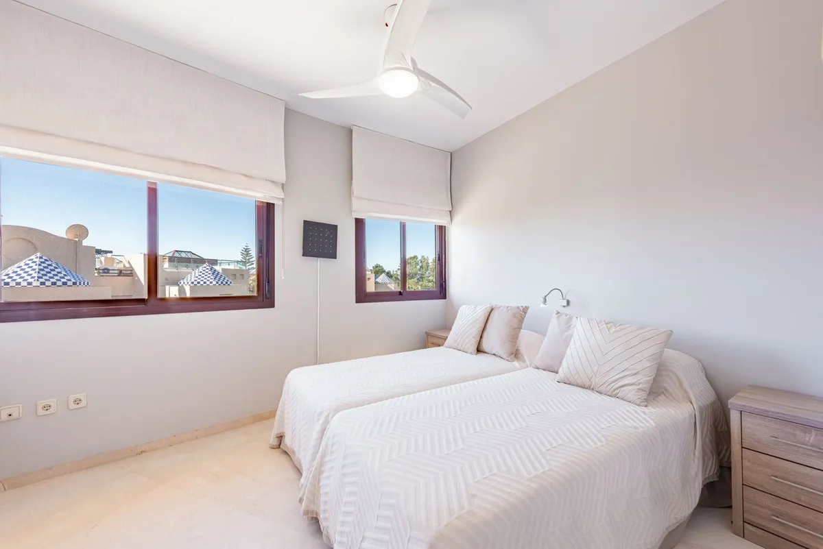 c0d10c47-2481-41d9-ba3b-4ea64b064921