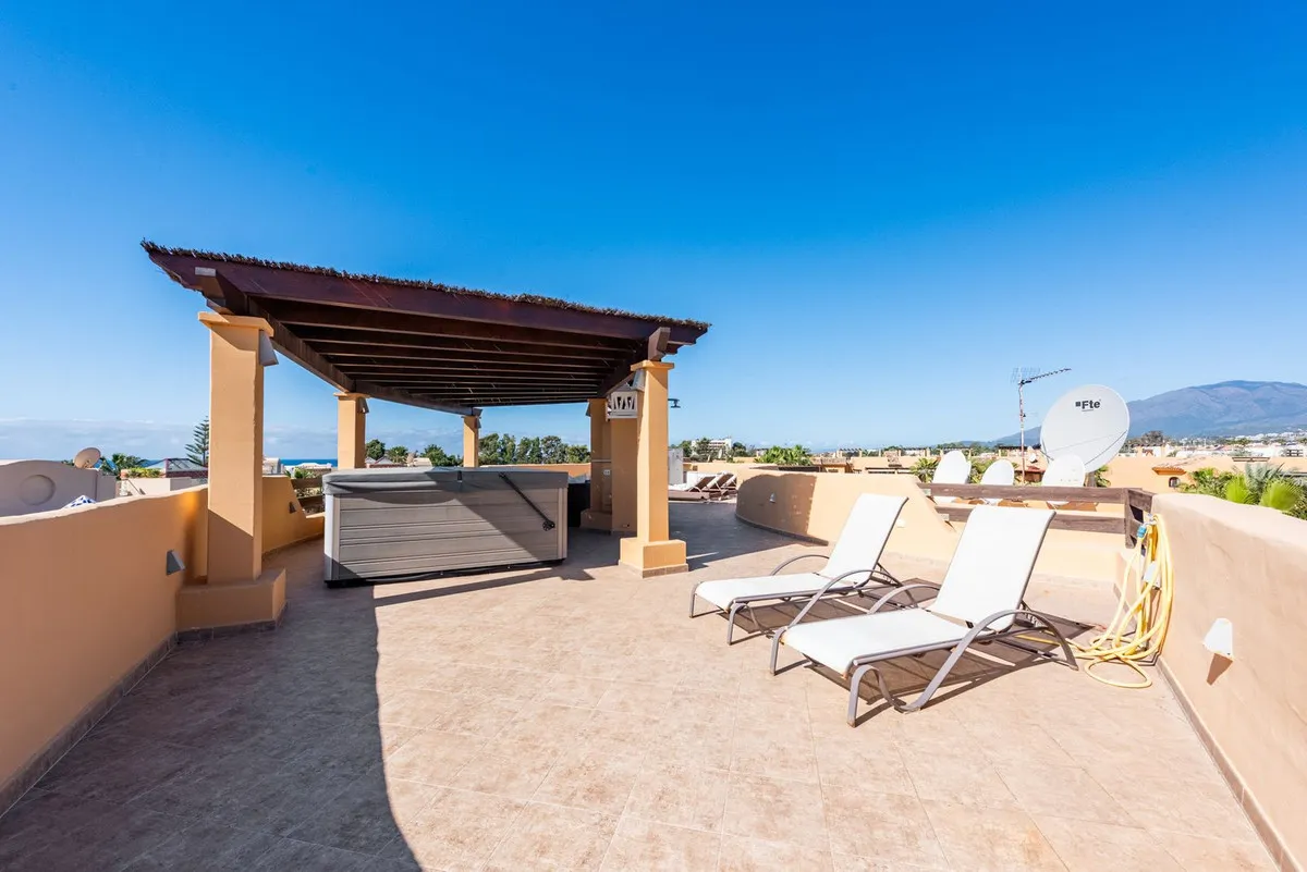 c3853f75-2a6c-4754-985c-bb930d2c493a