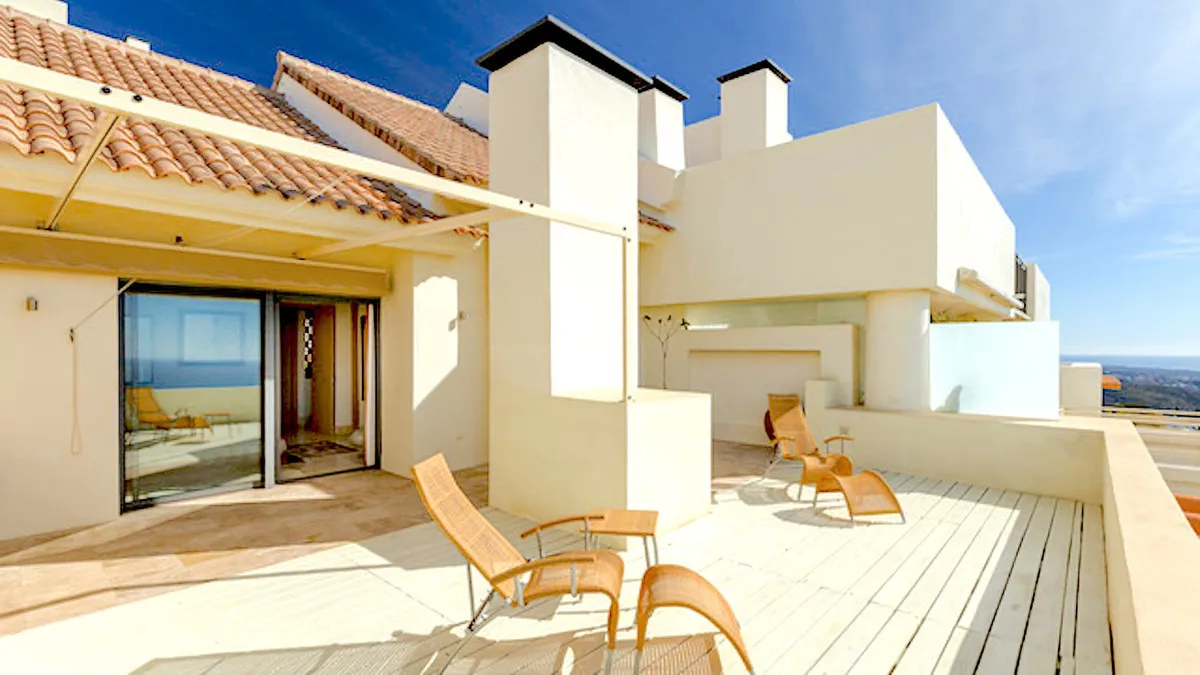 e7522fb4-1c9c-4131-82d9-6a5116a9fd21