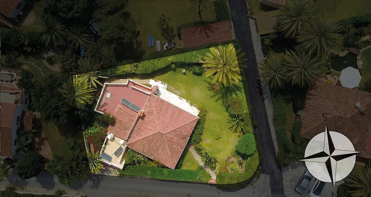 2c60fbfc-fae1-4a9e-93fe-576f0e00f02d