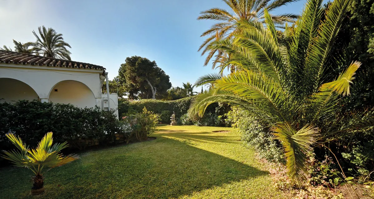 ab76f262-6655-4ab4-b87d-ddf355669f41