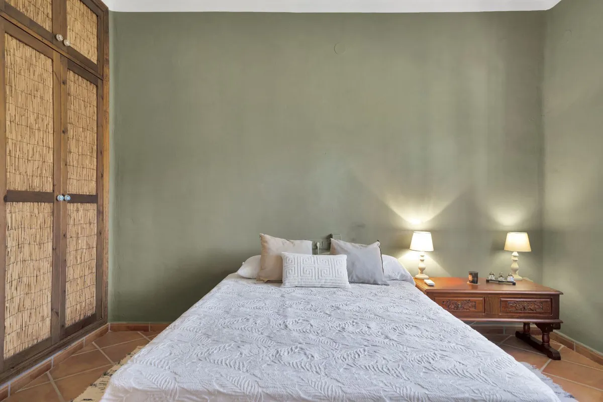 1038b342-5737-443f-87e3-12c8ffd0e464