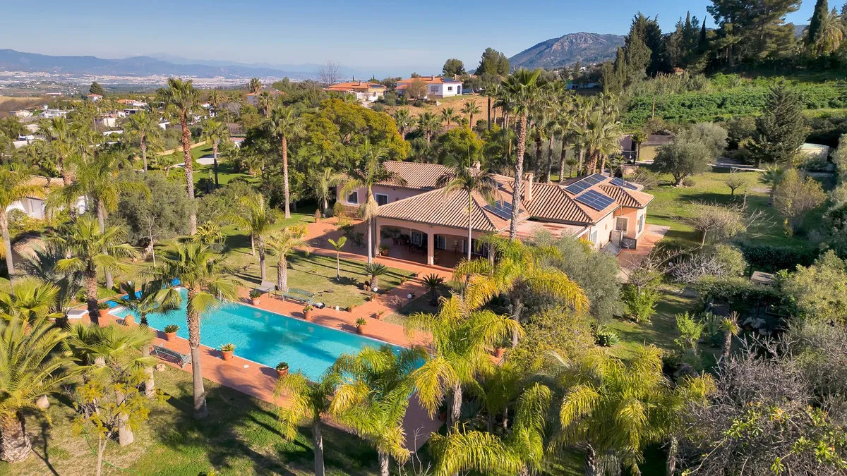 4dab91b1-e80c-4db6-84e6-3867028a310e