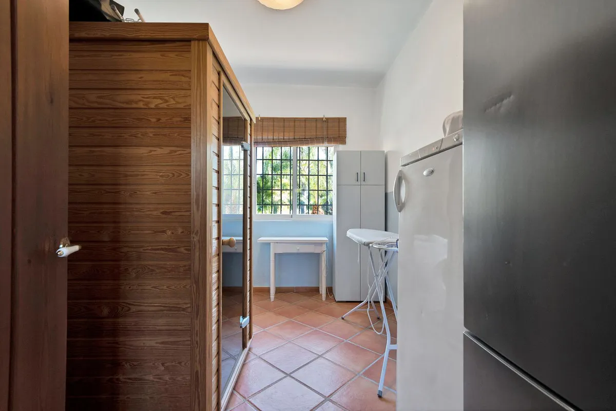 4ea2f177-c4fd-416d-94dc-b227b0f8f267