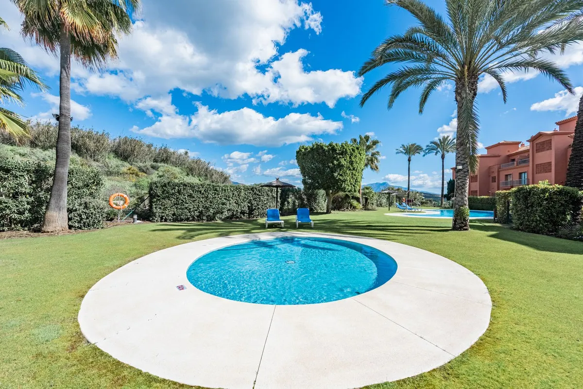 0fa684b7-3186-4812-ad7e-10da02ffc23b