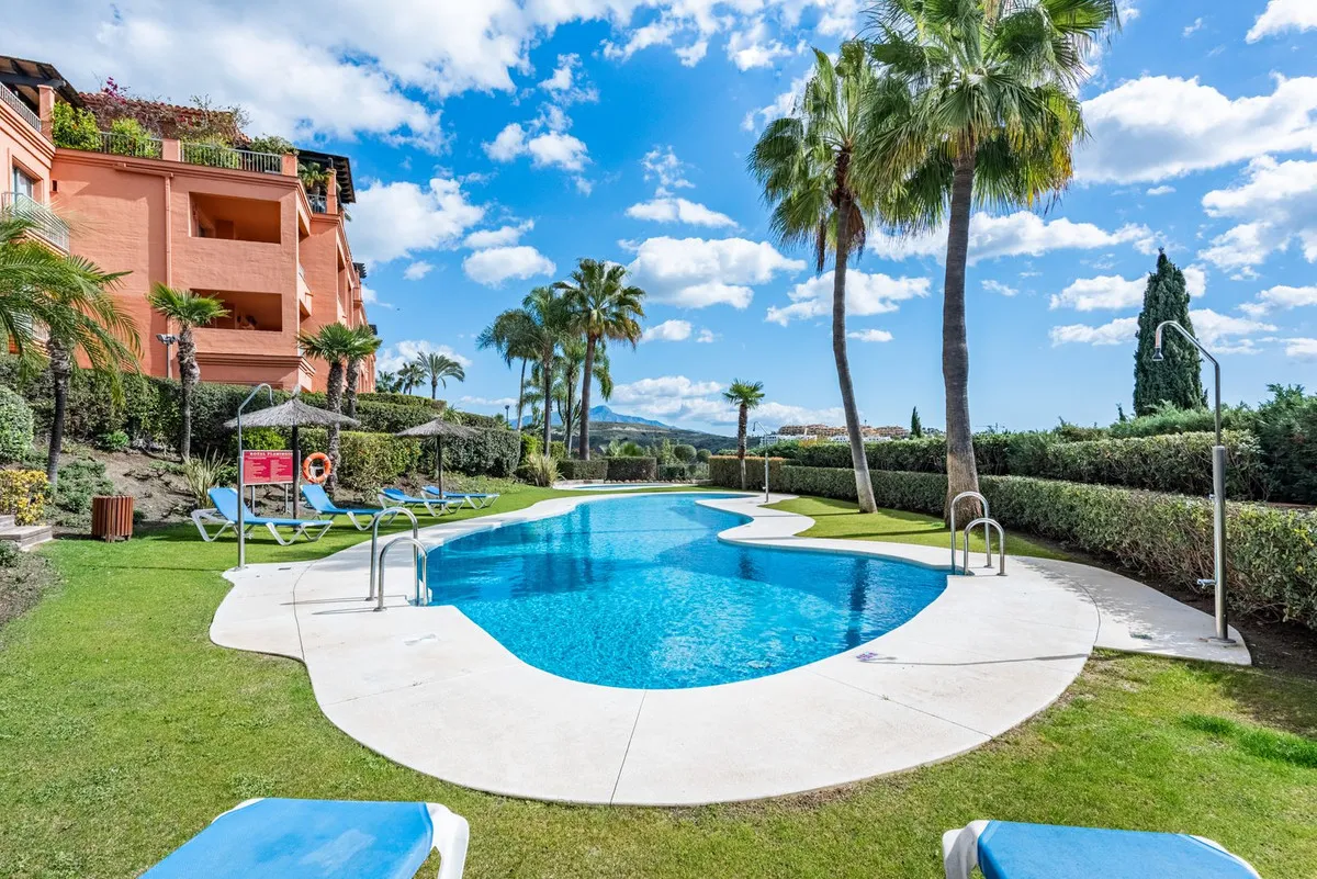 dad47953-3c22-4328-b2cc-e102807a2926