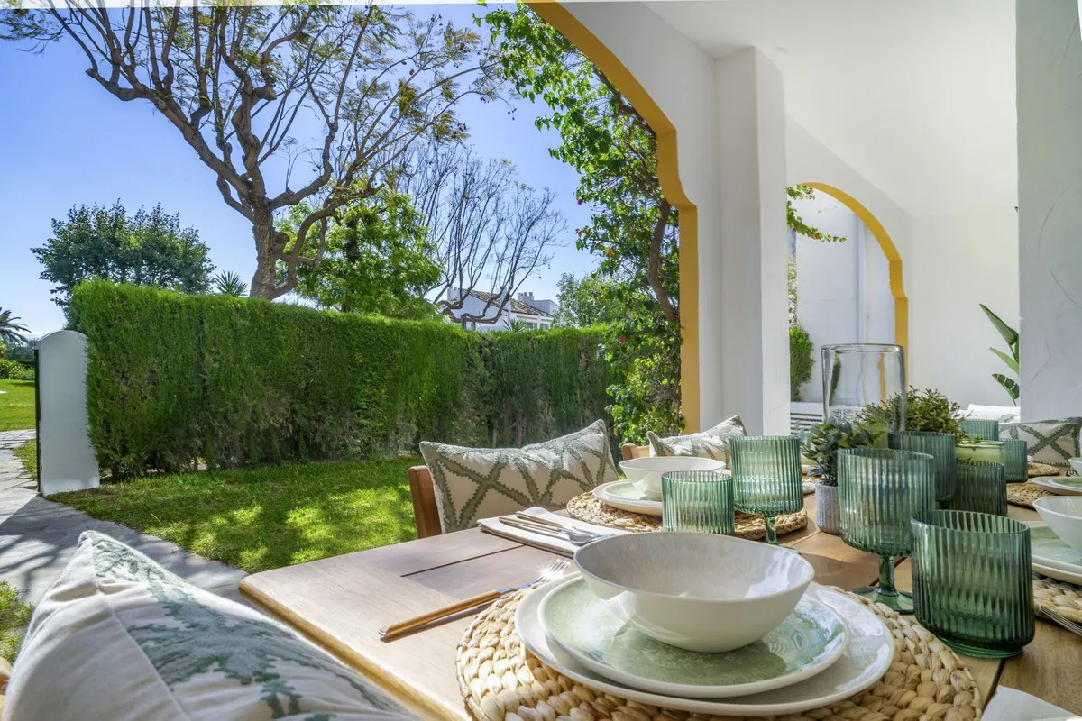 313693d8-e852-406f-a890-ff700311841f