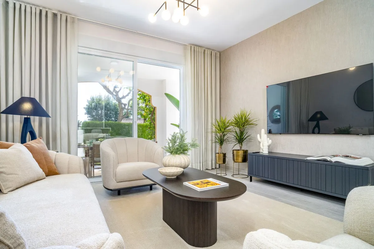 b3f5ad2c-60a4-4b81-80ea-ab031ba28532