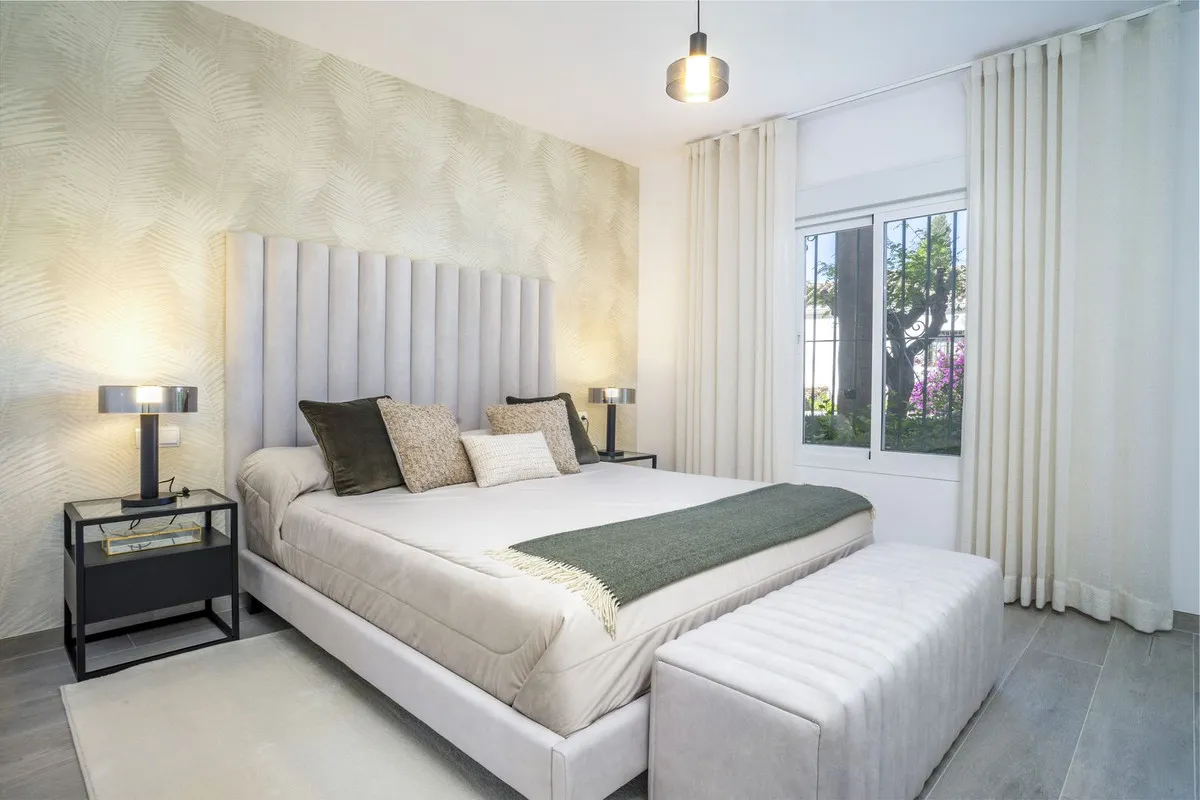 c0d15e79-83ad-40f9-a110-26700e841138