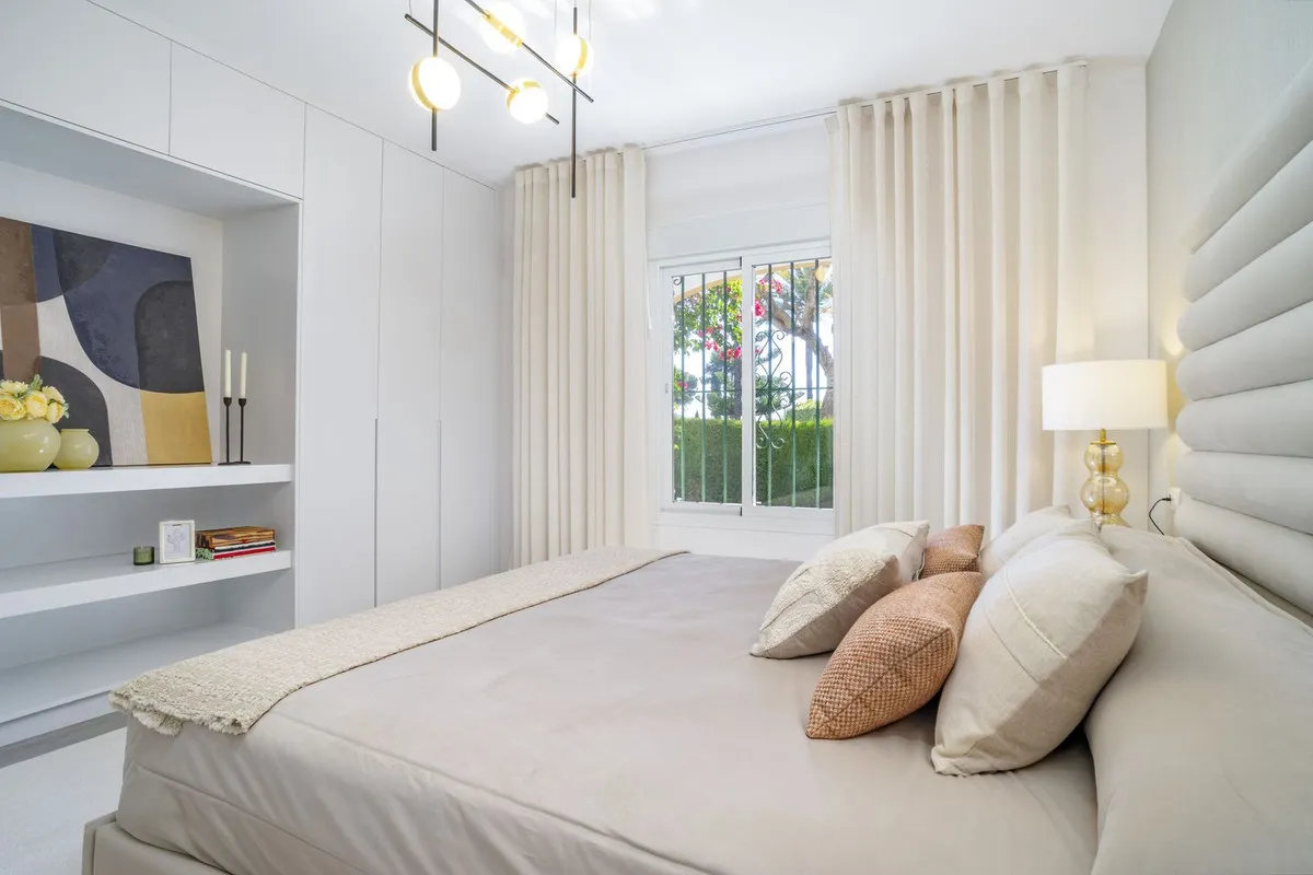 c3290939-7757-4ff6-bd23-a0d819241fba