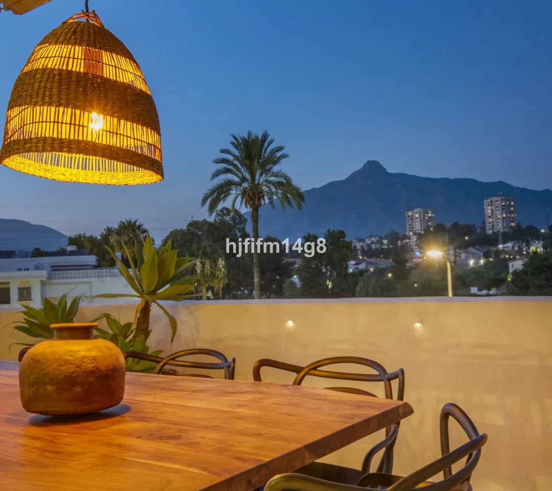 13563d81-b2b0-4e5e-81fc-6089ede45f19