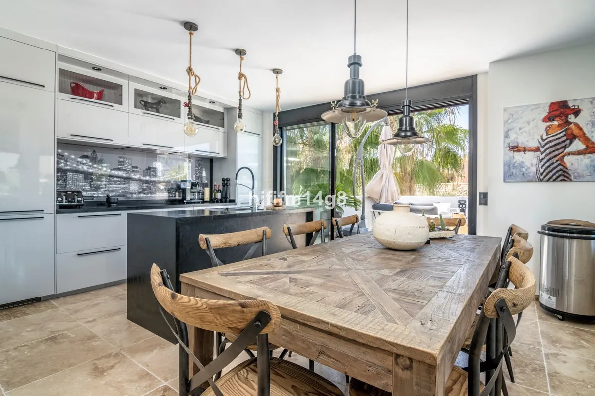 3c82819d-1ba9-4531-a14d-2530950ff027