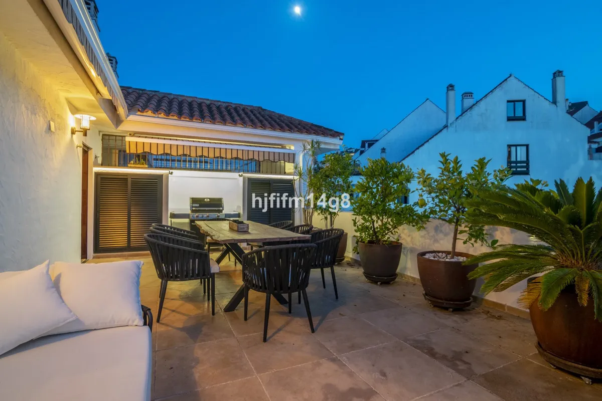 8b2ed44b-9a6c-4456-bf09-9e6224ce2011