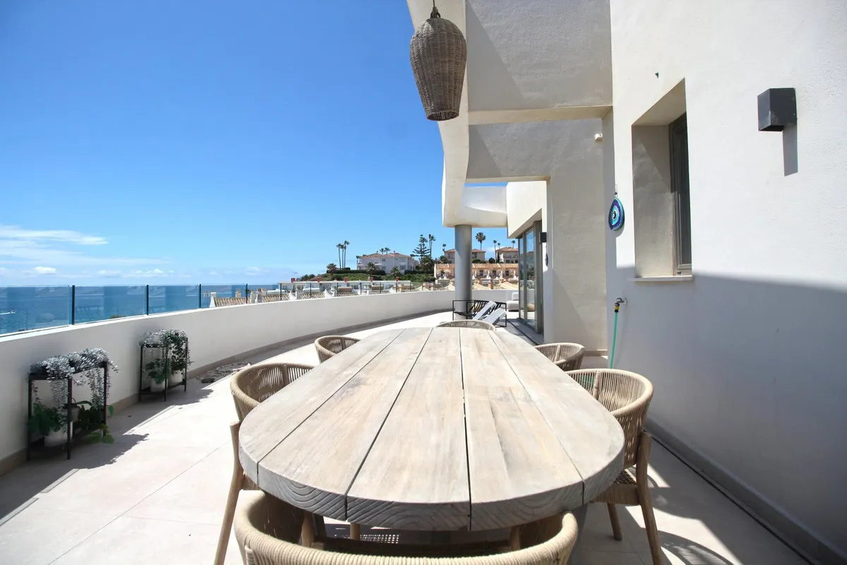 554c4f0e-3afe-4d36-ba70-4027411eedf1