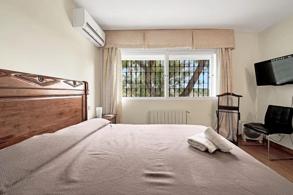 699af564-a8ef-475c-8c5f-b107f118e251