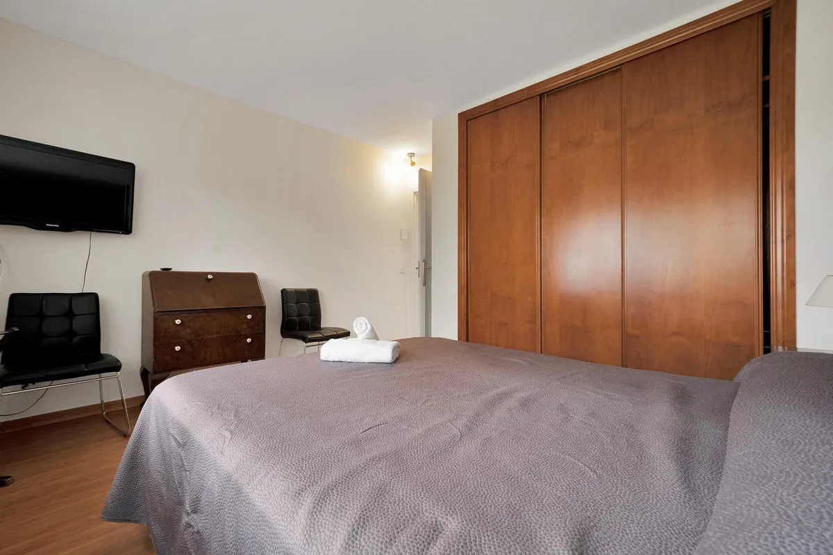 e8b6df3e-d0ab-401e-b221-e4175ab03de3