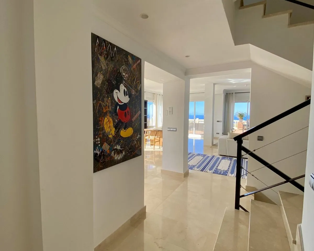 07d0387b-4de7-4d41-b939-bc88dc411a40