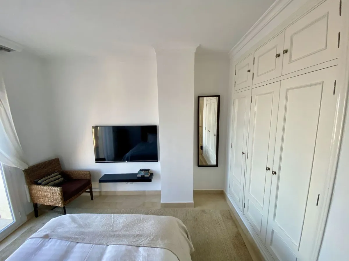 e4629dcf-55be-4f03-9f68-529da6c870c1