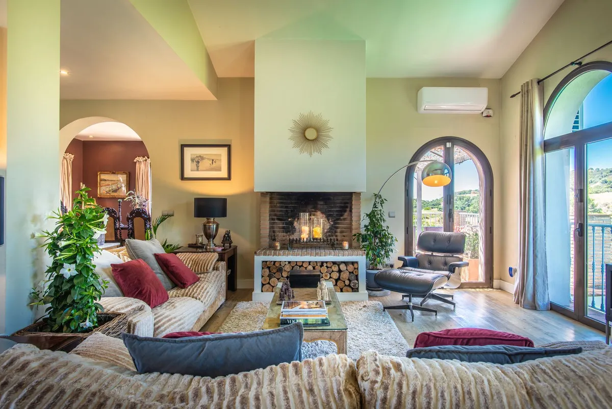 b6f96799-7f47-437b-b5f4-bb4b38ca5961