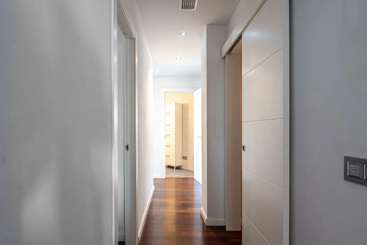 20a6a1f3-d76d-42c3-a56d-776c26fe50eb