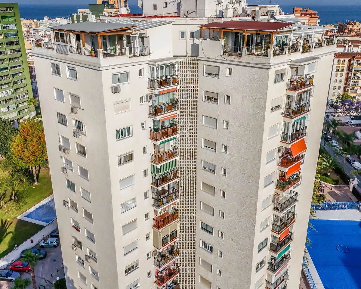 322f107b-6fd0-43cd-b9b3-84b907c9dcc6