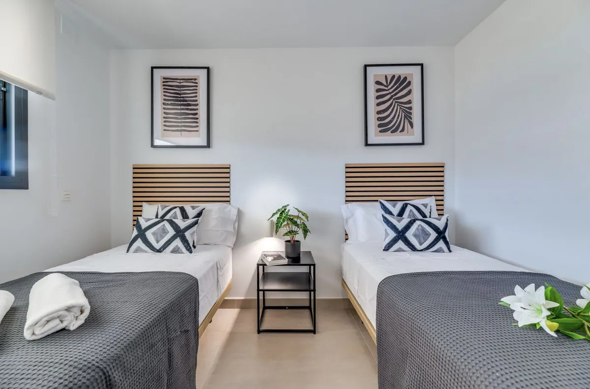 0329aefd-dc75-488f-b2d0-9249284ba0ae