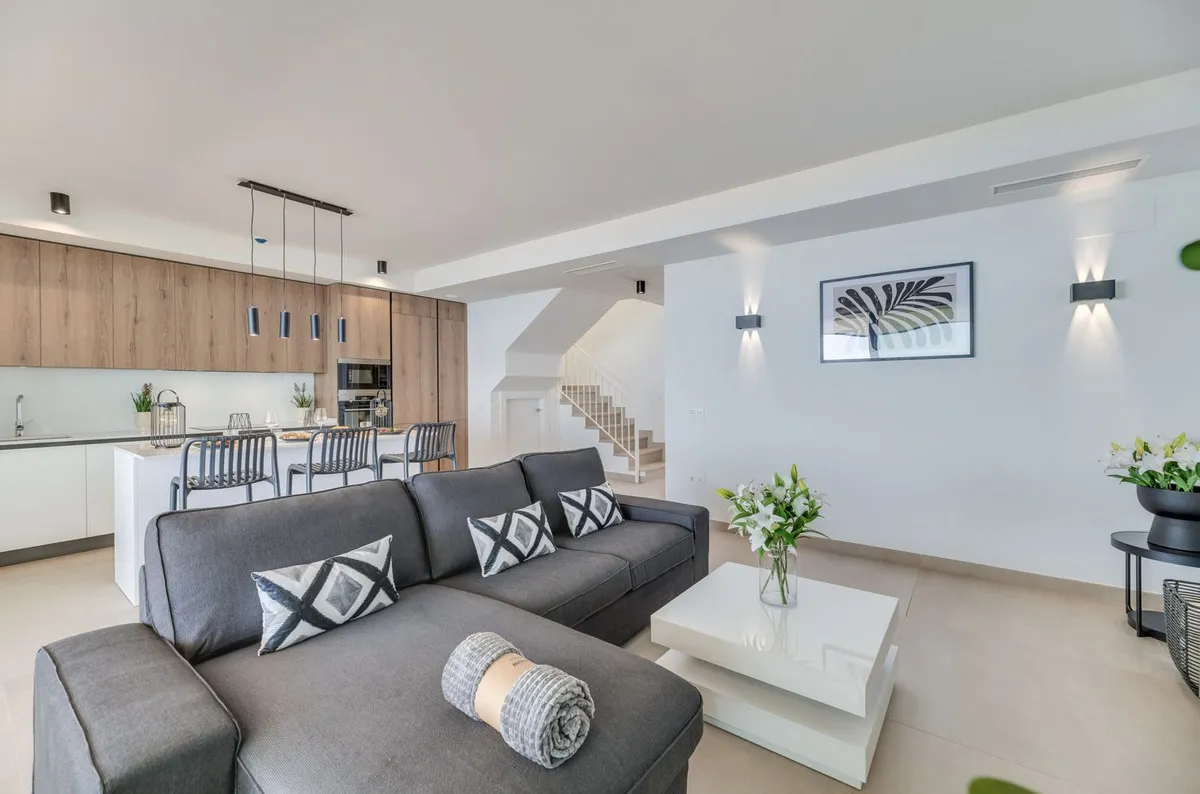 4599e671-2d56-4299-8893-59b604f93c0a