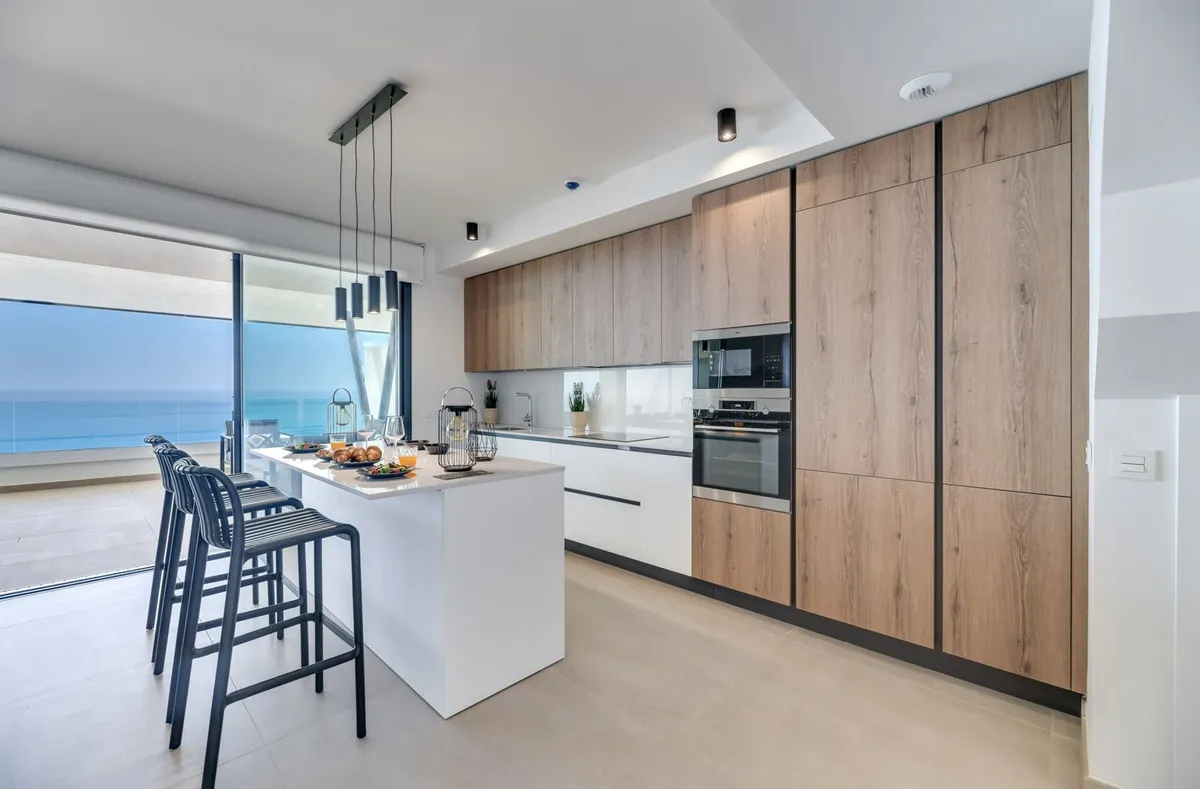 5a2bcae7-d989-414c-a374-d0fefdf5ea17