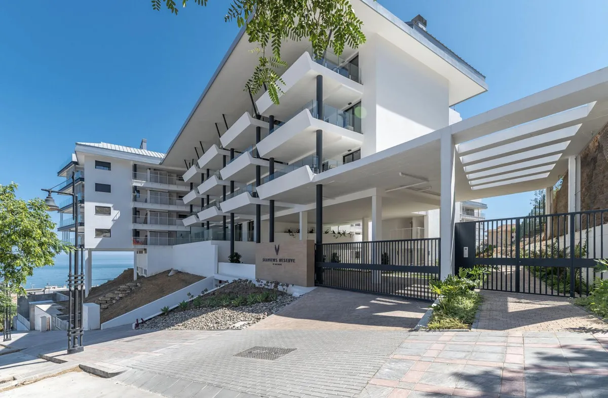 8ce34b99-9caf-4f43-a522-f93bf22fdb73