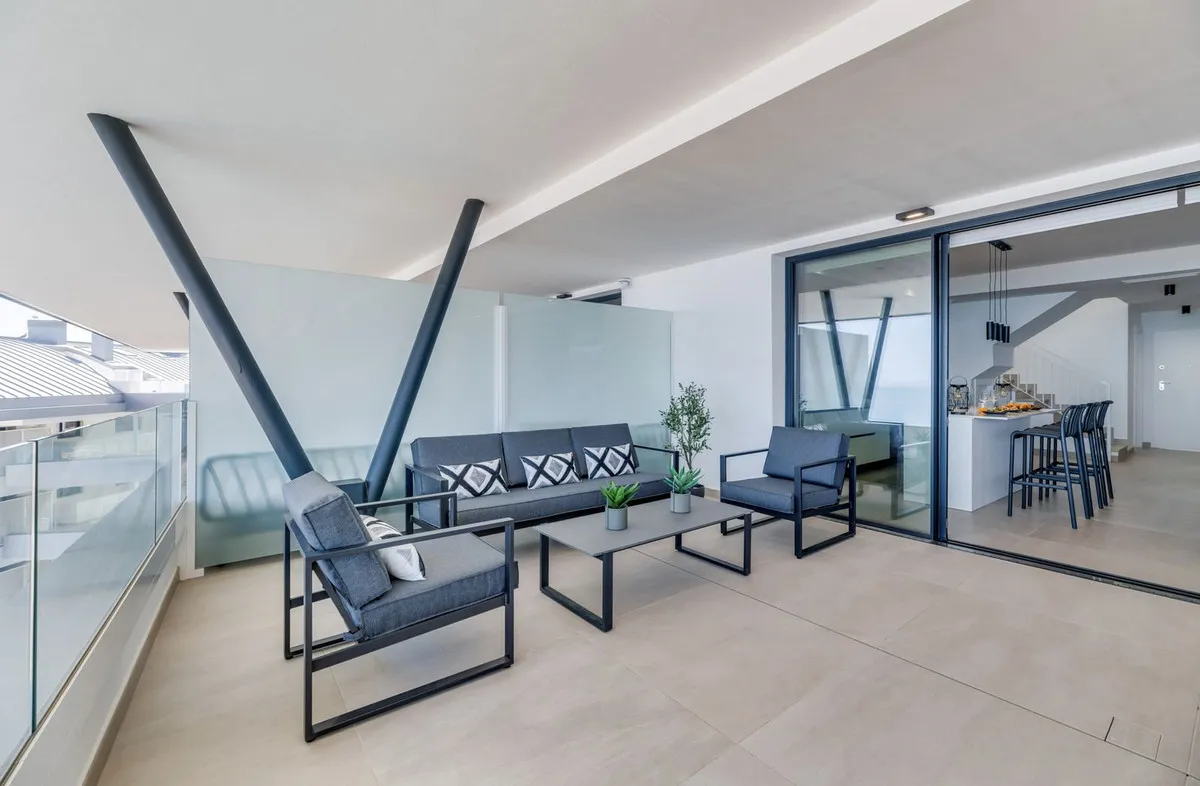 b0ff18fe-672a-4052-bdc4-19fd7f2b4f90