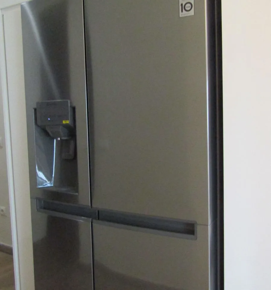 0212423c-e973-40e0-aa13-8e20a43e5685