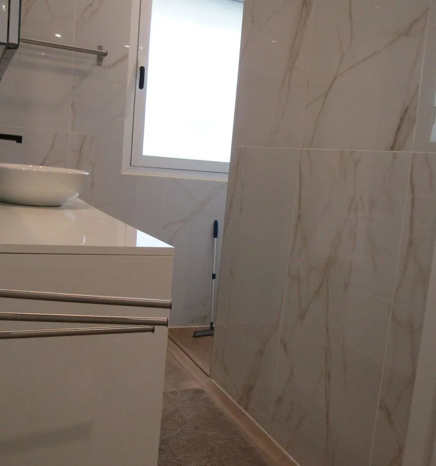 73c49def-97dc-4721-b25a-e7867e641dea