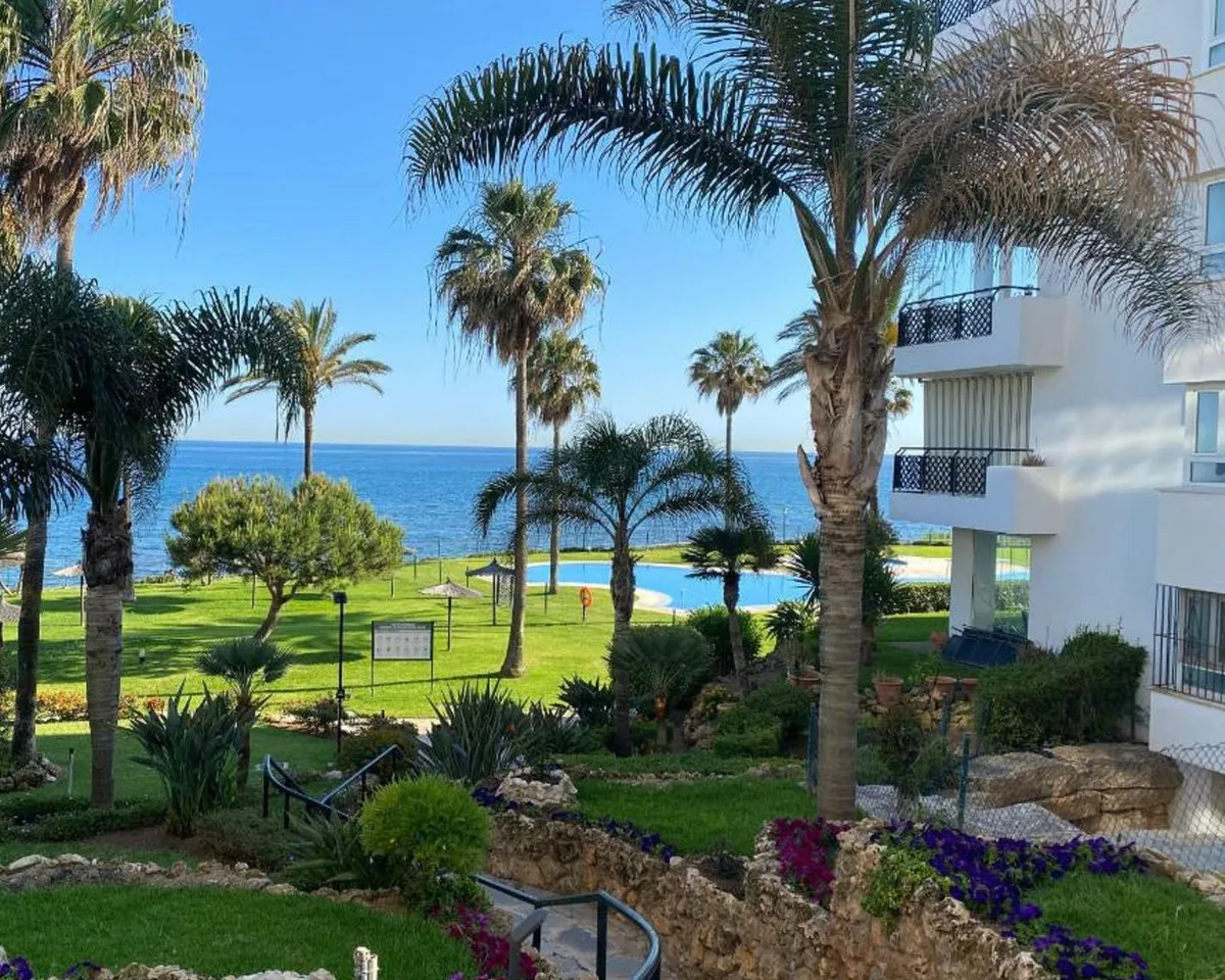 a9847b66-6415-4fff-a500-442fec2c34d6