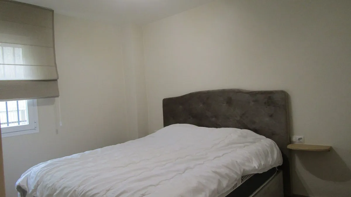 e182bd83-48bd-448b-9d68-7c2c157e2b2c