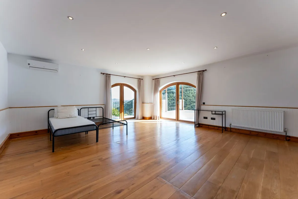 65d8cea1-68fa-4cb7-9604-c330bacbbf8b