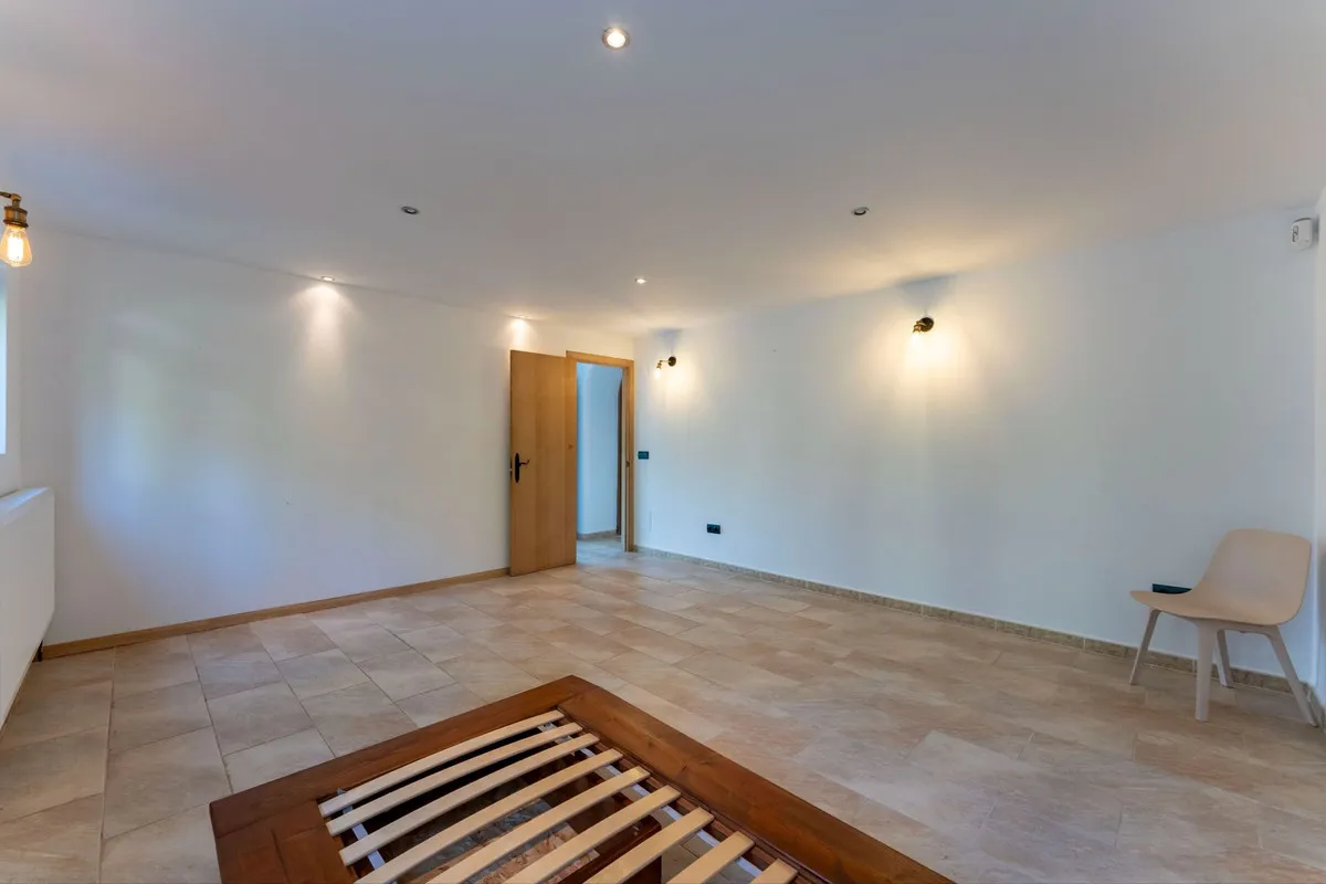 9b5a40e8-51a1-4f65-be7e-66659ef16174