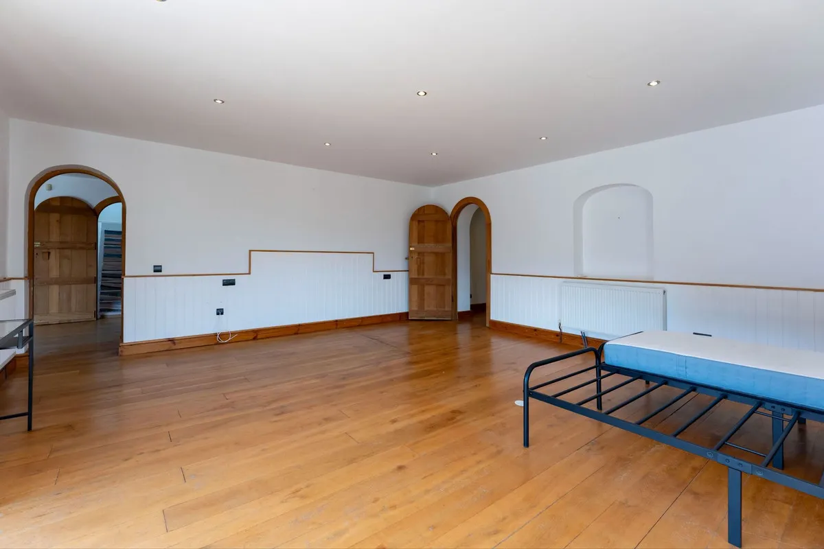 d1e06e56-e51e-4feb-97d1-b675fdf5ce6b