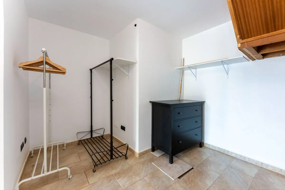 ecfc0317-311b-4c1d-bec9-e42dbe9fdd7a