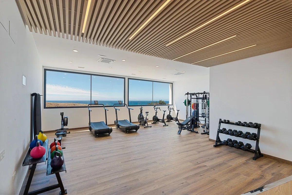 061f83a0-2fa1-4687-bb67-35afb35ba828