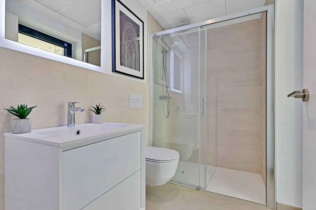 da1e31eb-db99-43fd-beab-97d86510e136