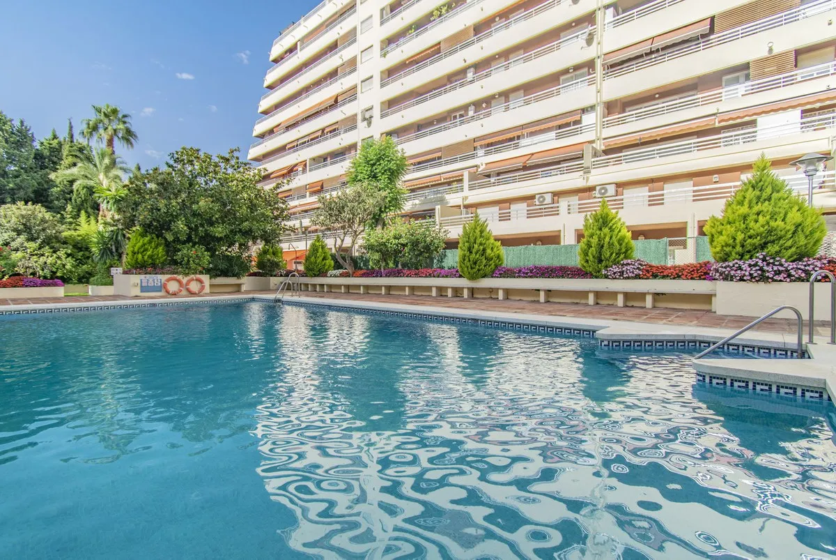 04f458a1-f233-43a3-ad17-6f117cffdf85